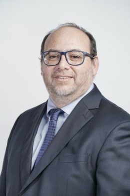 Leonardo Hernández Vera Director (Pequeño)